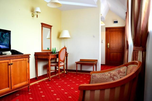 Hotel Stodolka Cminsk Eksteriør bilde