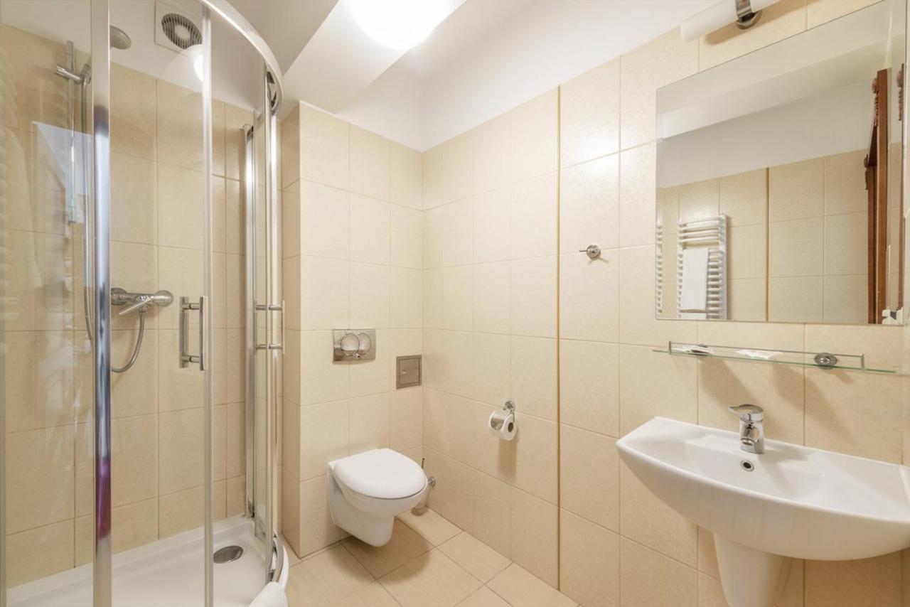 Hotel Stodolka Cminsk Eksteriør bilde