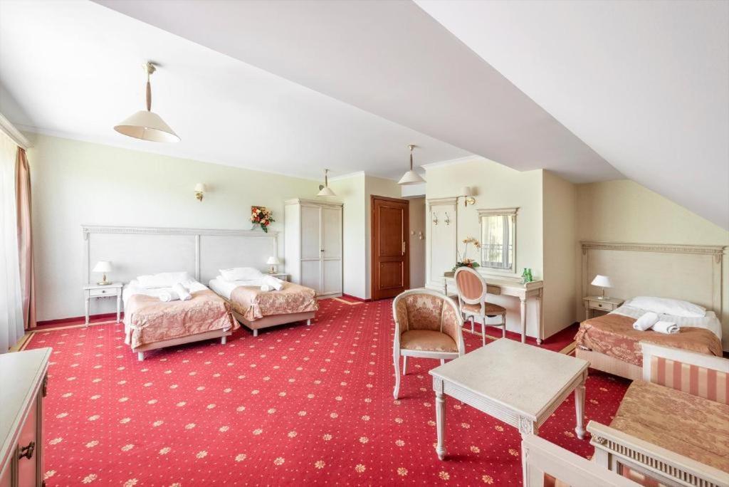 Hotel Stodolka Cminsk Eksteriør bilde