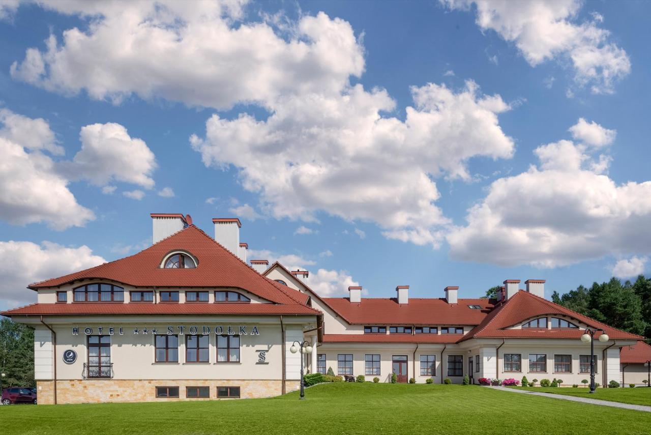 Hotel Stodolka Cminsk Eksteriør bilde
